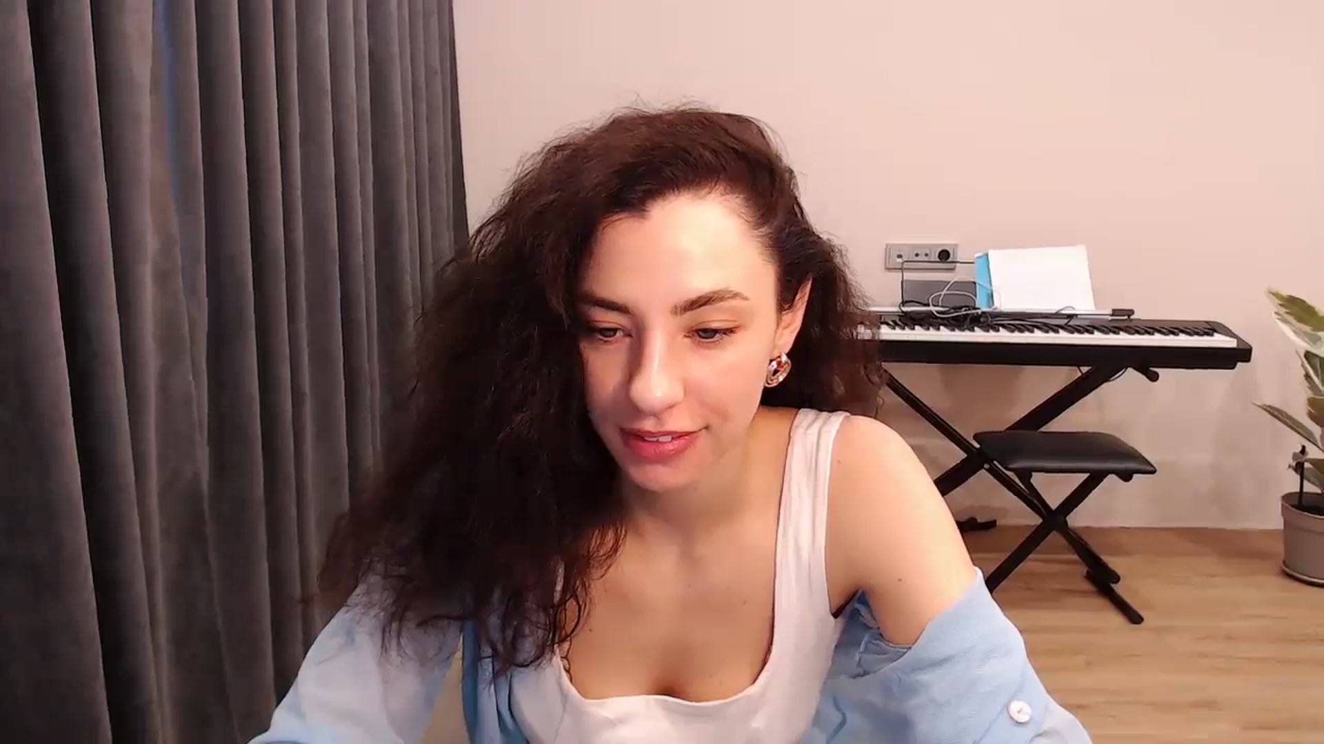 Gallery image thumbnail from Millla_Mi's myfreecams stream on, 03/17/2024, 08:01 image 12 of 20