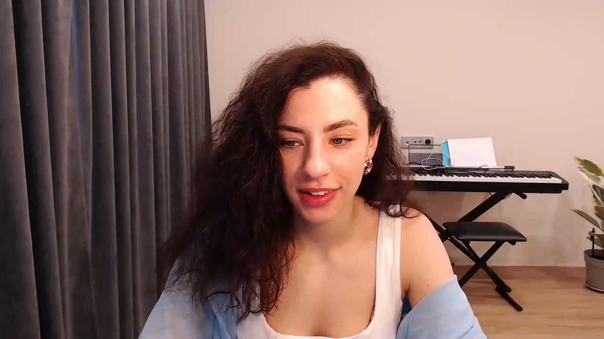Gallery image thumbnail from Millla_Mi's myfreecams stream on, 03/17/2024, 08:01 image 19 of 20