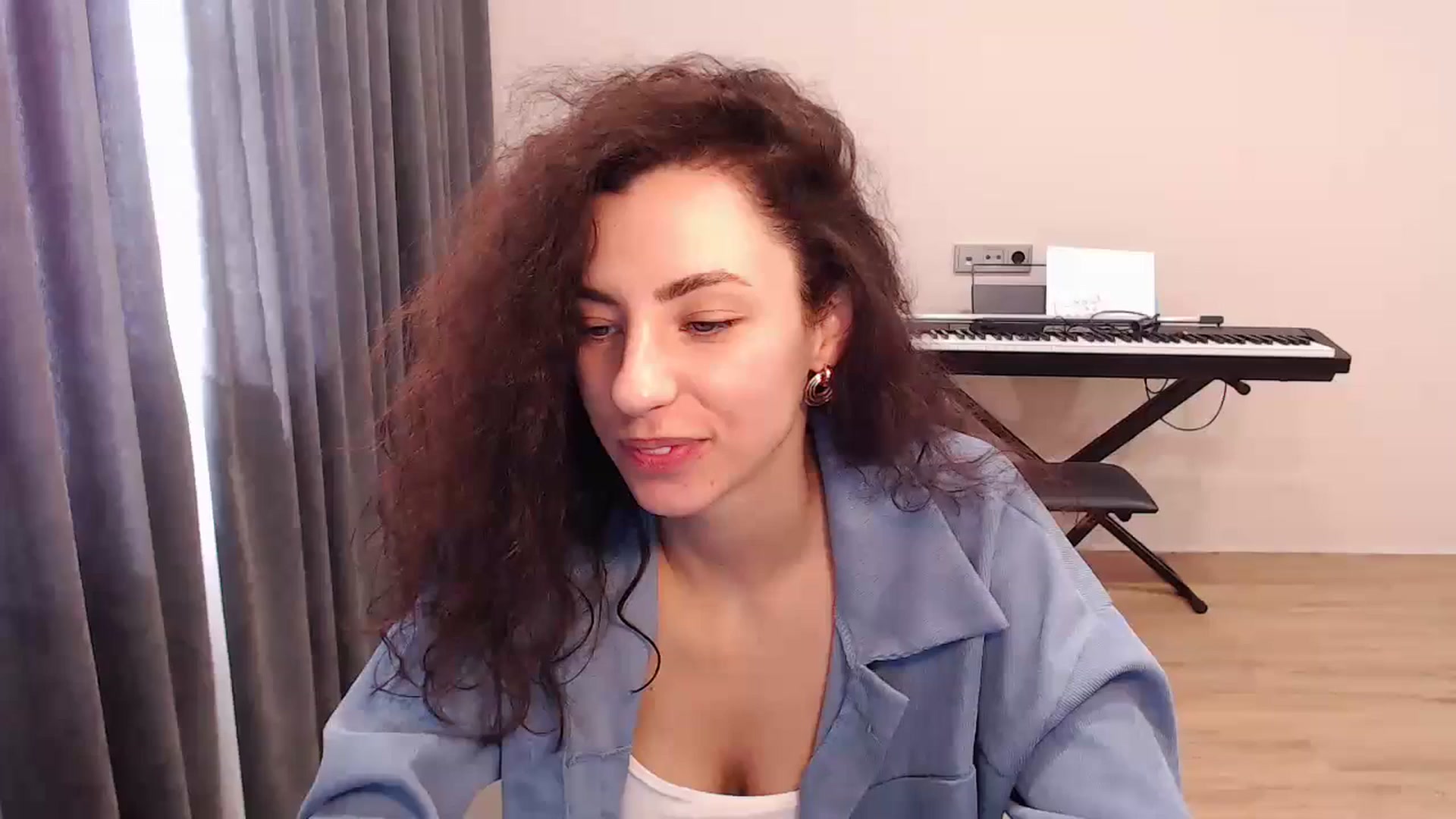 Gallery image thumbnail from Millla_Mi's myfreecams stream on, 03/24/2024, 12:44 image 18 of 20