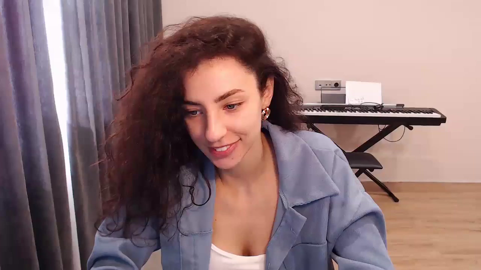 Gallery image thumbnail from Millla_Mi's myfreecams stream on, 03/24/2024, 12:44 image 13 of 20