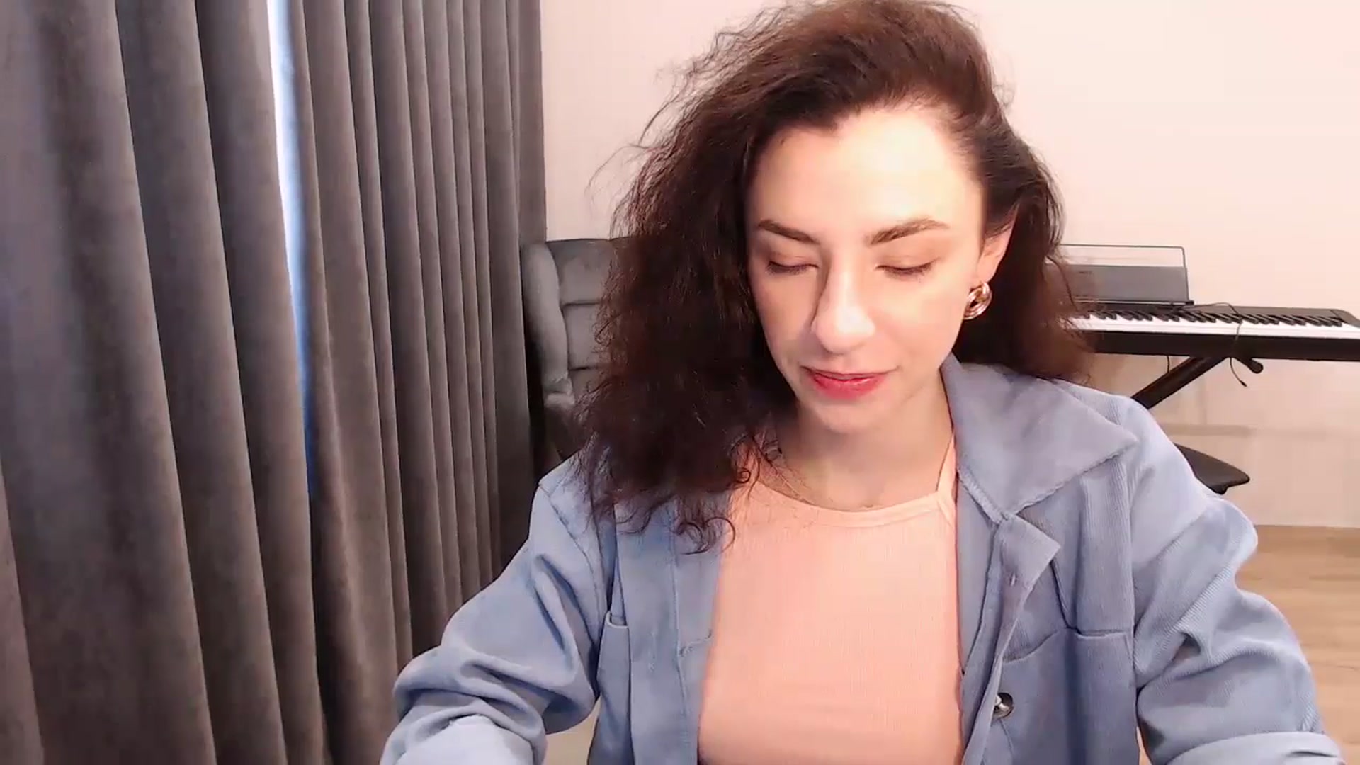 Gallery image thumbnail from Millla_Mi's myfreecams stream on, 05/04/2024, 05:55 image 6 of 20