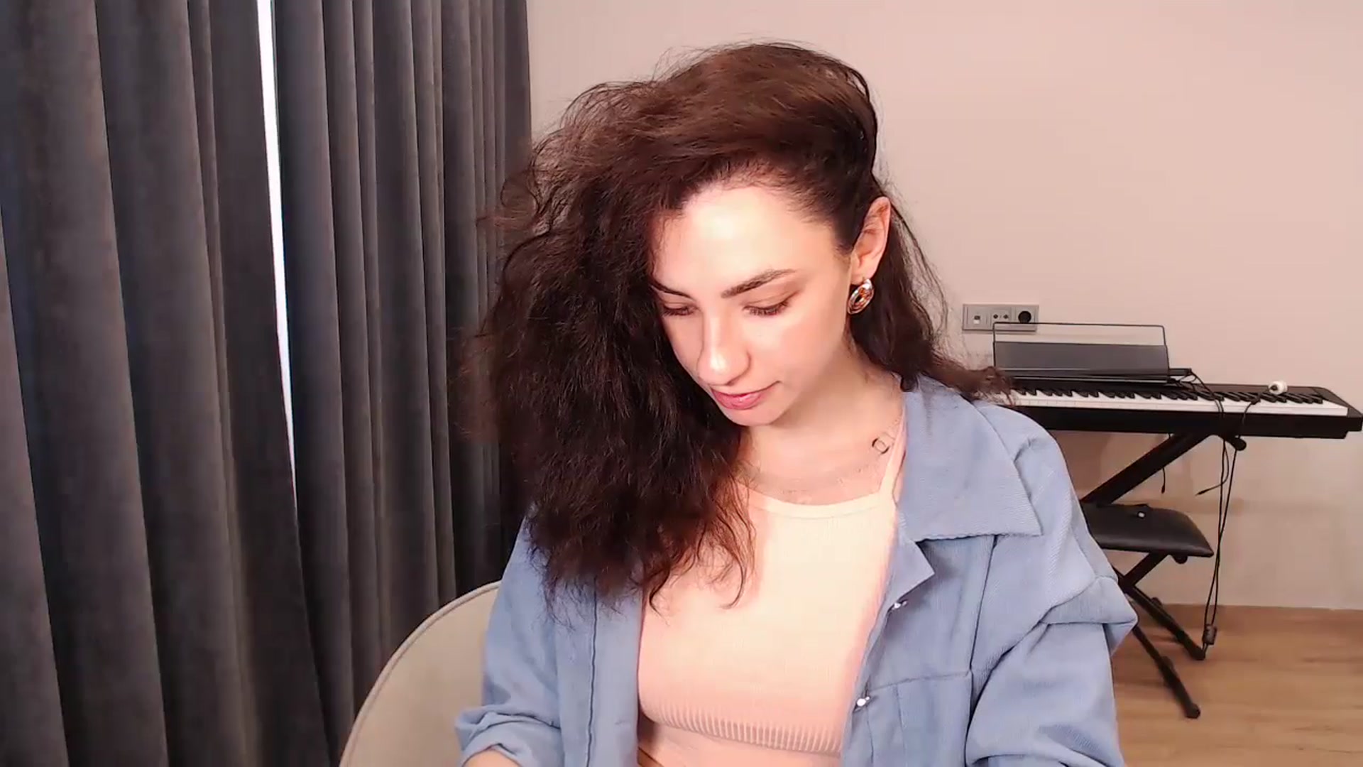 Gallery image thumbnail from Millla_Mi's myfreecams stream on, 05/07/2024, 08:05 image 9 of 20
