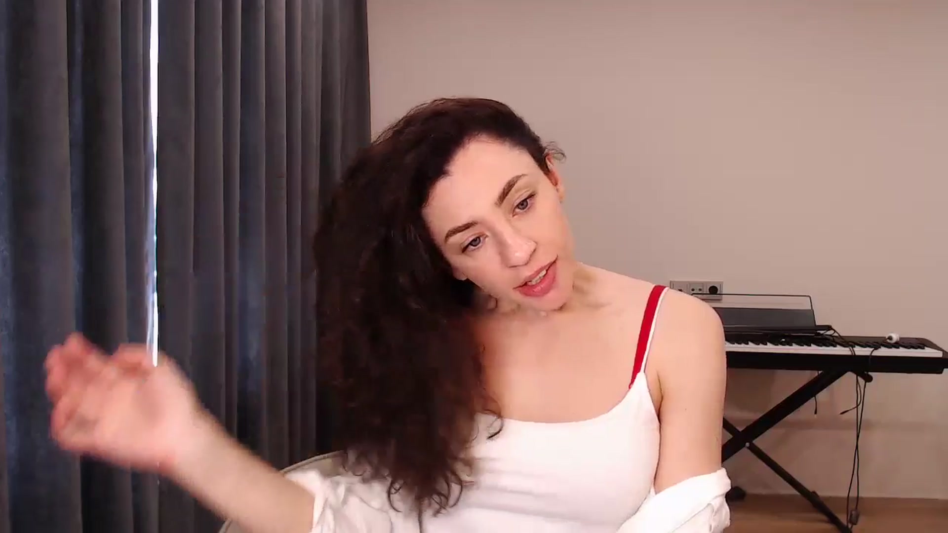 Gallery image thumbnail from Millla_Mi's myfreecams stream on, 05/08/2024, 09:44 image 20 of 20