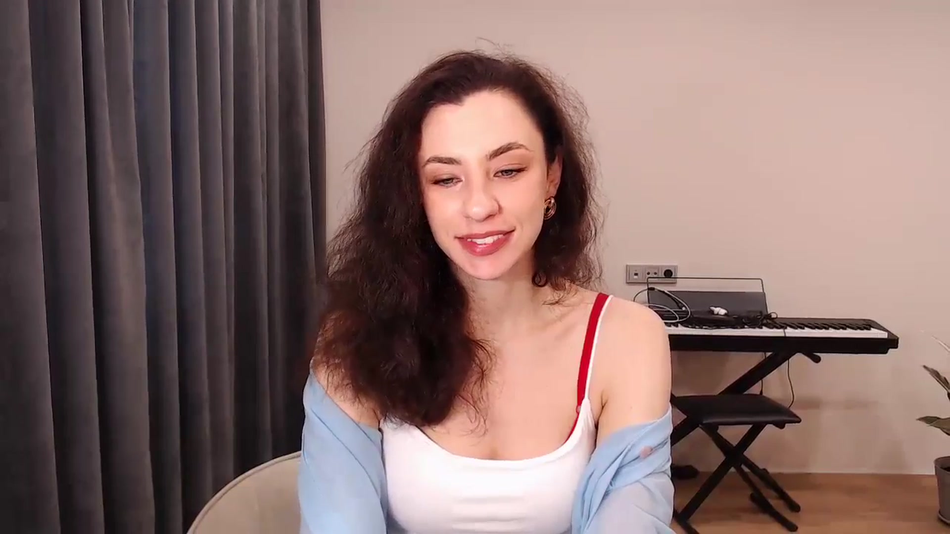 Gallery image thumbnail from Millla_Mi's myfreecams stream on, 05/11/2024, 08:27 image 8 of 20