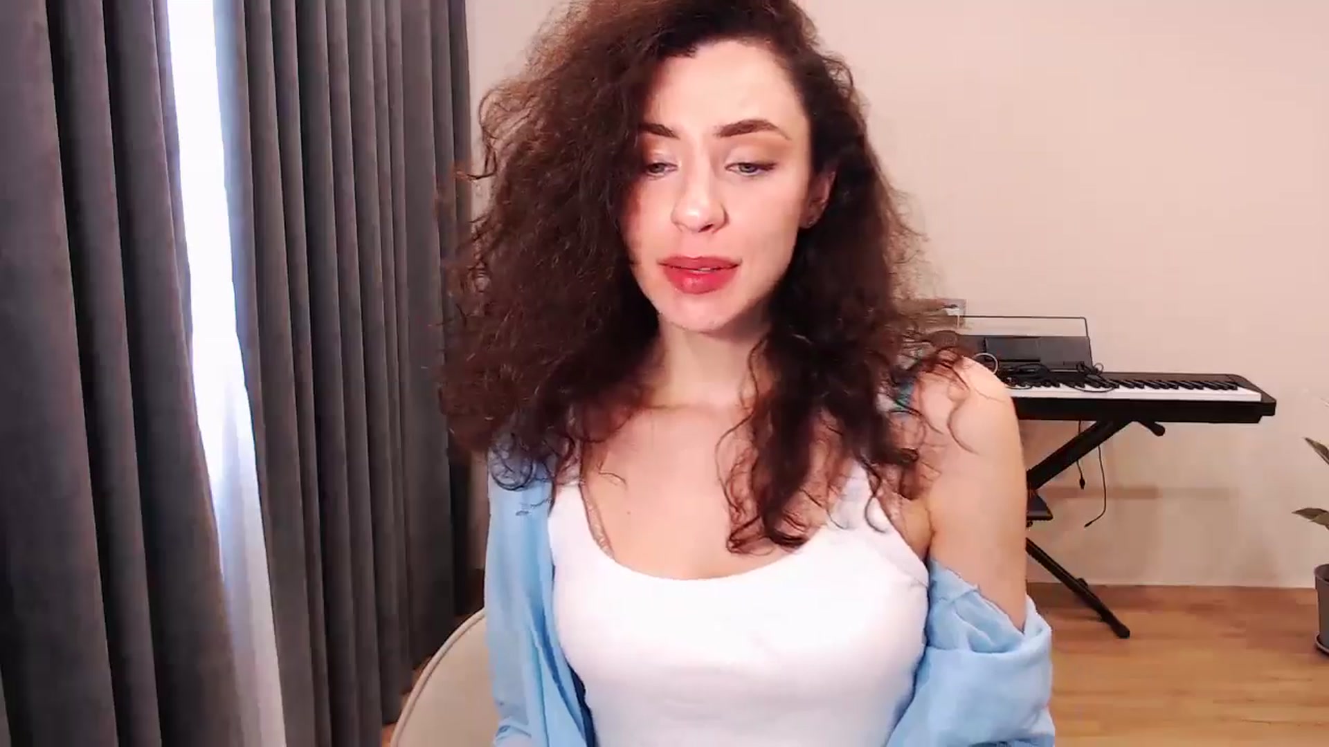 Gallery image thumbnail from Millla_Mi's myfreecams stream on, 05/21/2024, 05:02 image 14 of 20