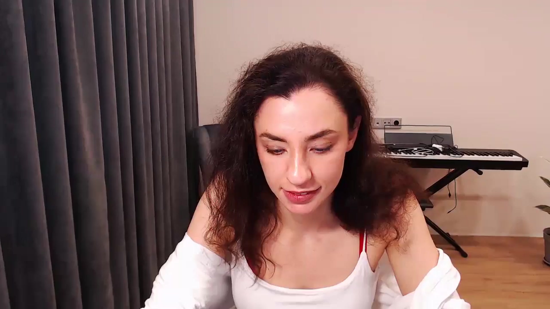 Gallery image thumbnail from Millla_Mi's myfreecams stream on, 05/24/2024, 06:47 image 20 of 20
