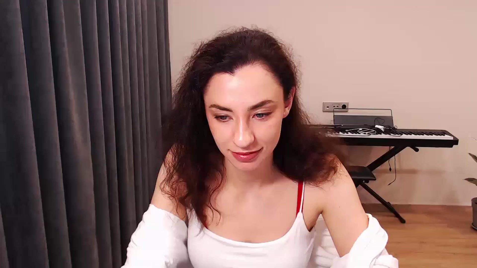 Gallery image thumbnail from Millla_Mi's myfreecams stream on, 05/24/2024, 06:47 image 13 of 20