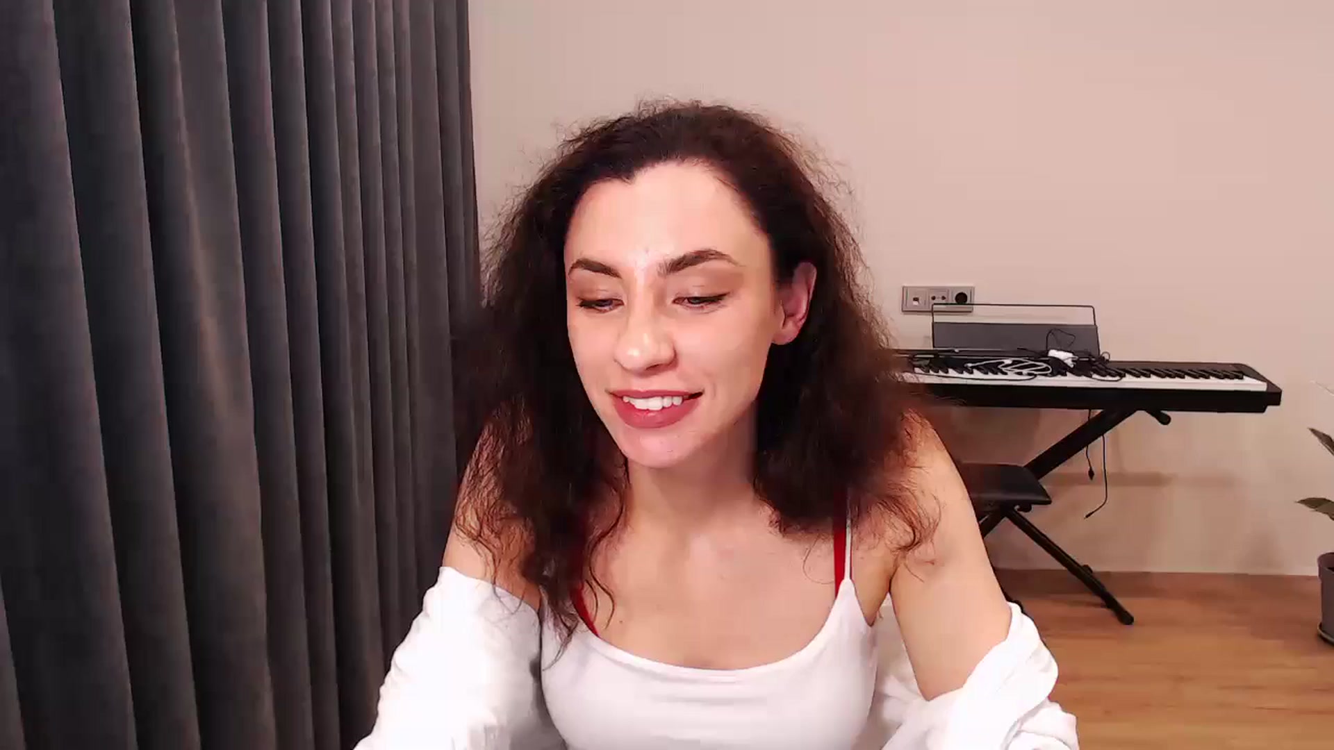 Gallery image thumbnail from Millla_Mi's myfreecams stream on, 05/24/2024, 06:47 image 11 of 20