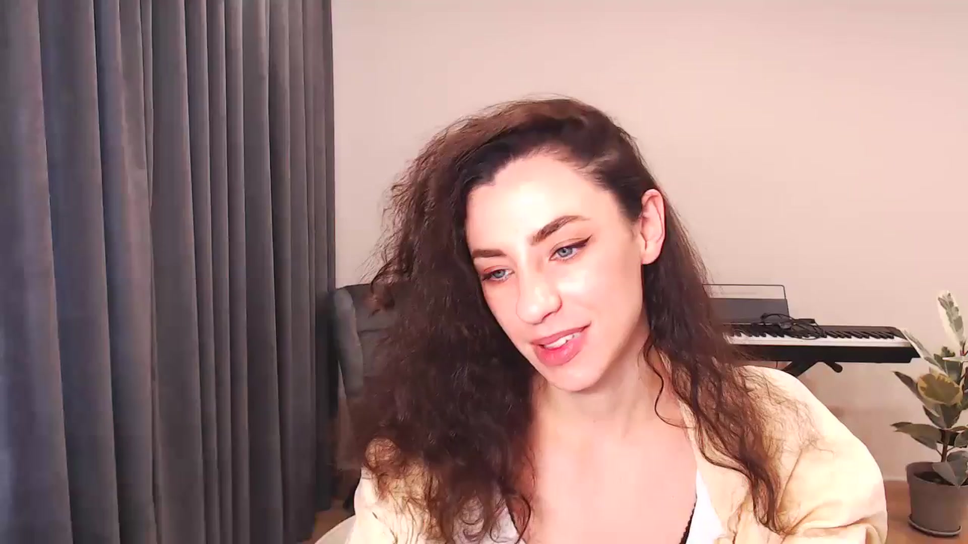 Gallery image thumbnail from Millla_Mi's myfreecams stream on, 05/26/2024, 12:50 image 20 of 20