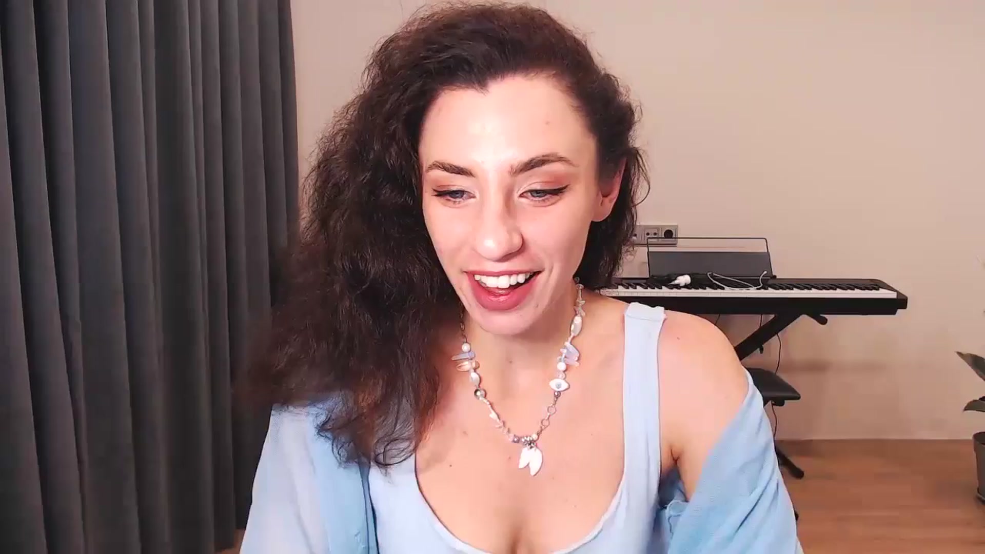 Gallery image thumbnail from Millla_Mi's myfreecams stream on, 06/09/2024, 15:10 image 1 of 20