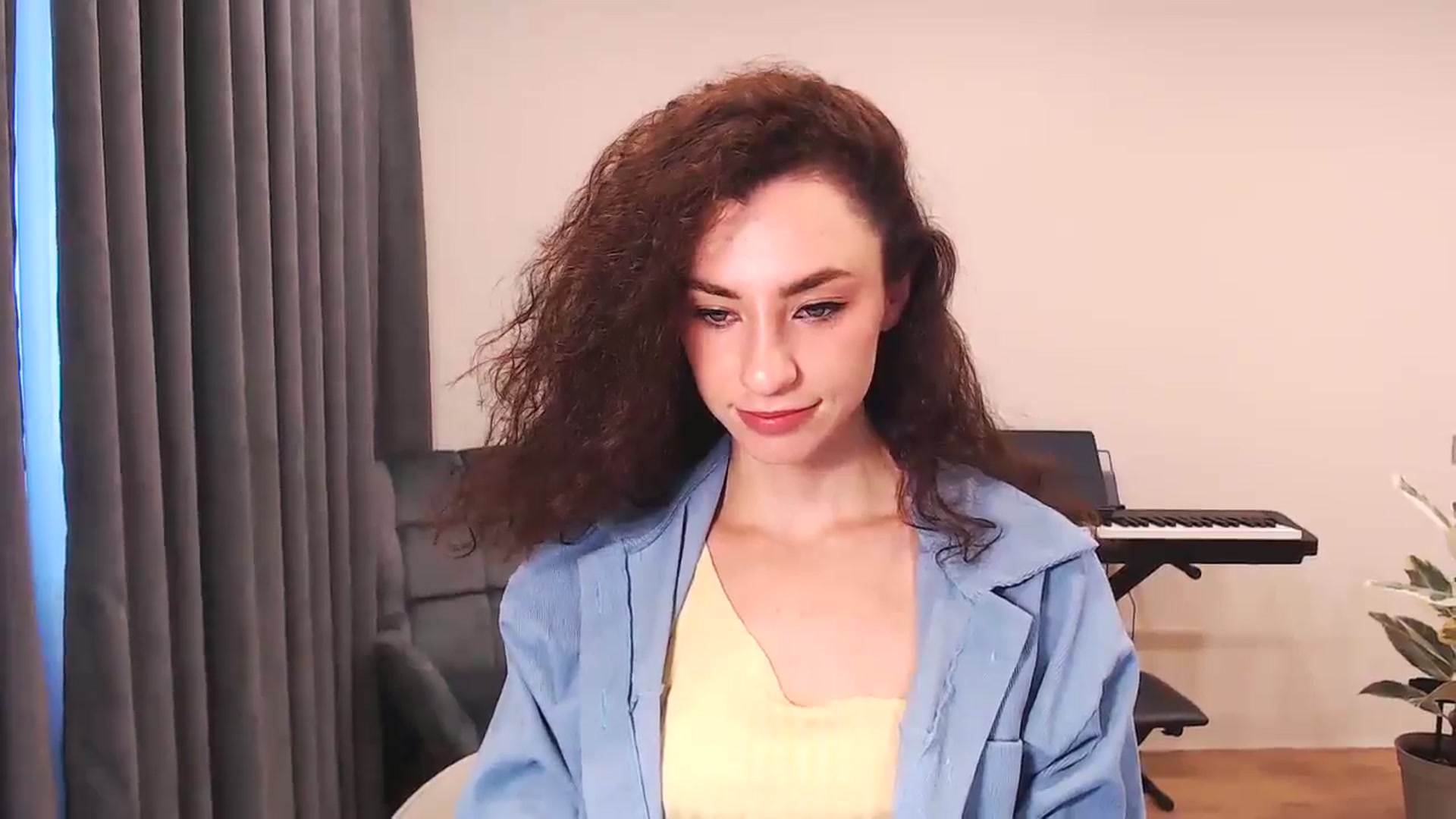 Gallery image thumbnail from Millla_Mi's myfreecams stream on, 06/16/2024, 17:02 image 18 of 20