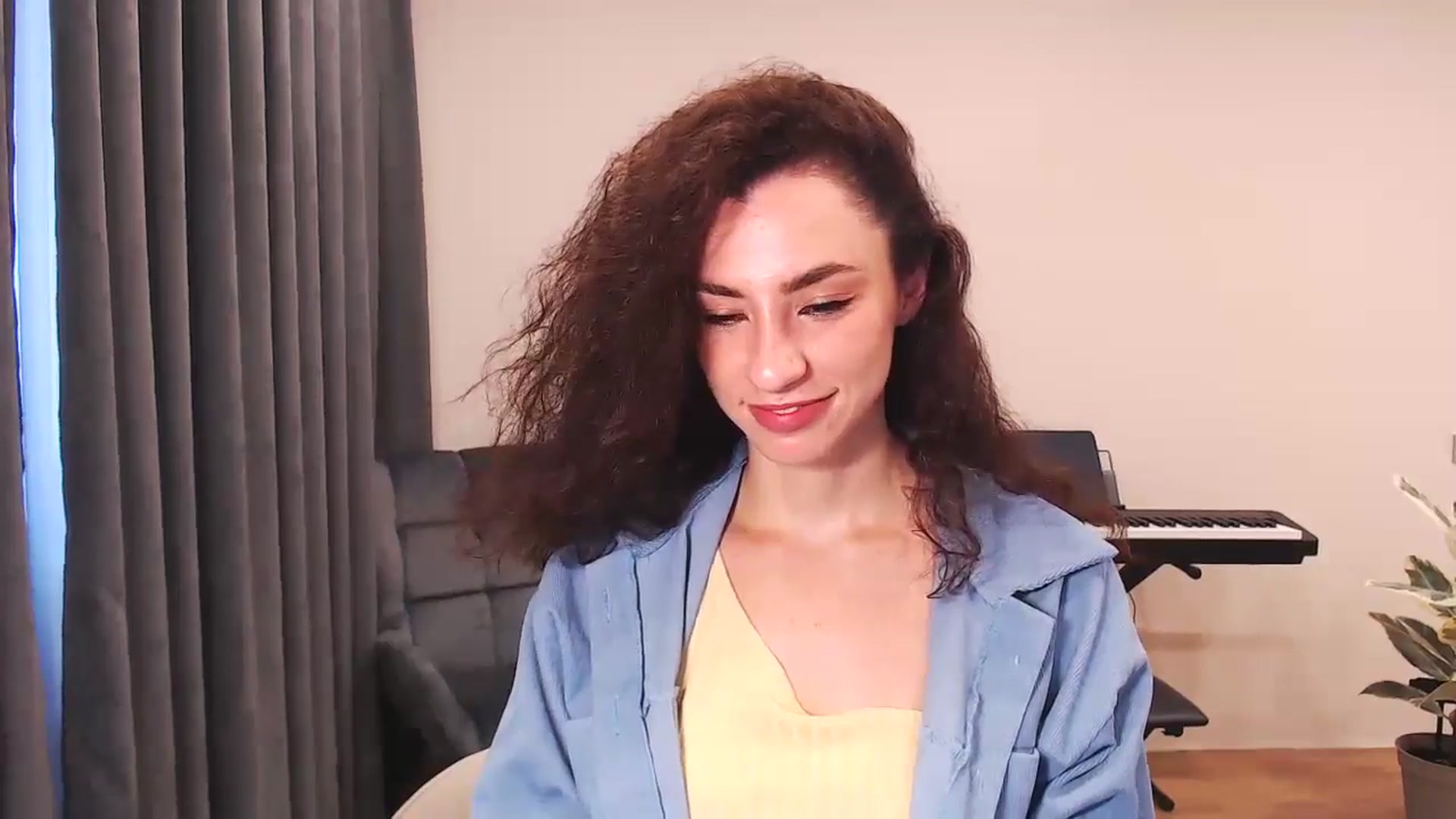 Gallery image thumbnail from Millla_Mi's myfreecams stream on, 06/16/2024, 17:02 image 19 of 20