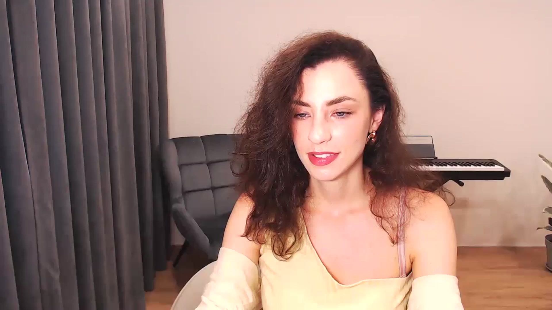 Gallery image thumbnail from Millla_Mi's myfreecams stream on, 06/30/2024, 13:53 image 18 of 20