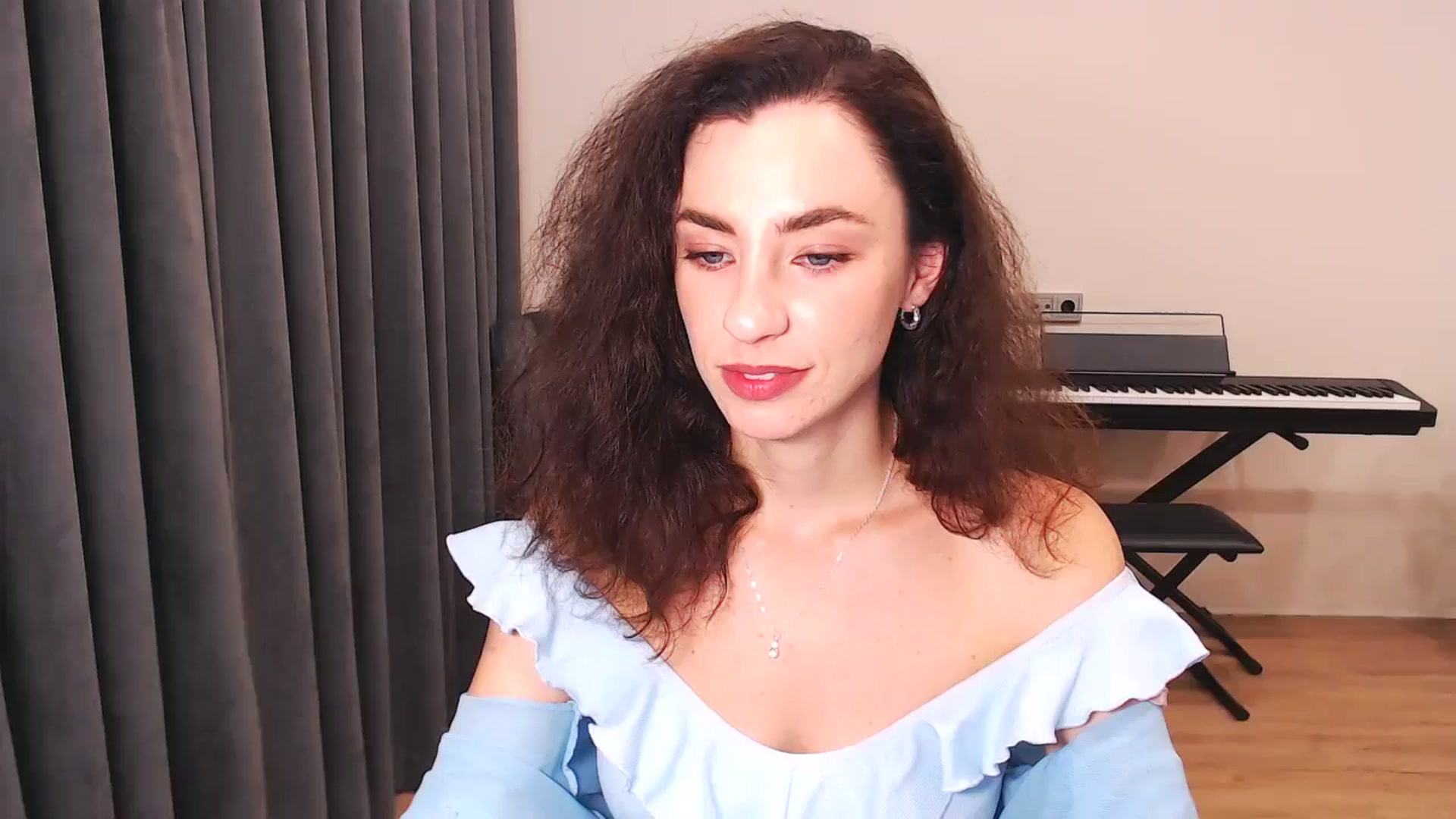 Gallery image thumbnail from Millla_Mi's myfreecams stream on, 07/13/2024, 20:17 image 17 of 20