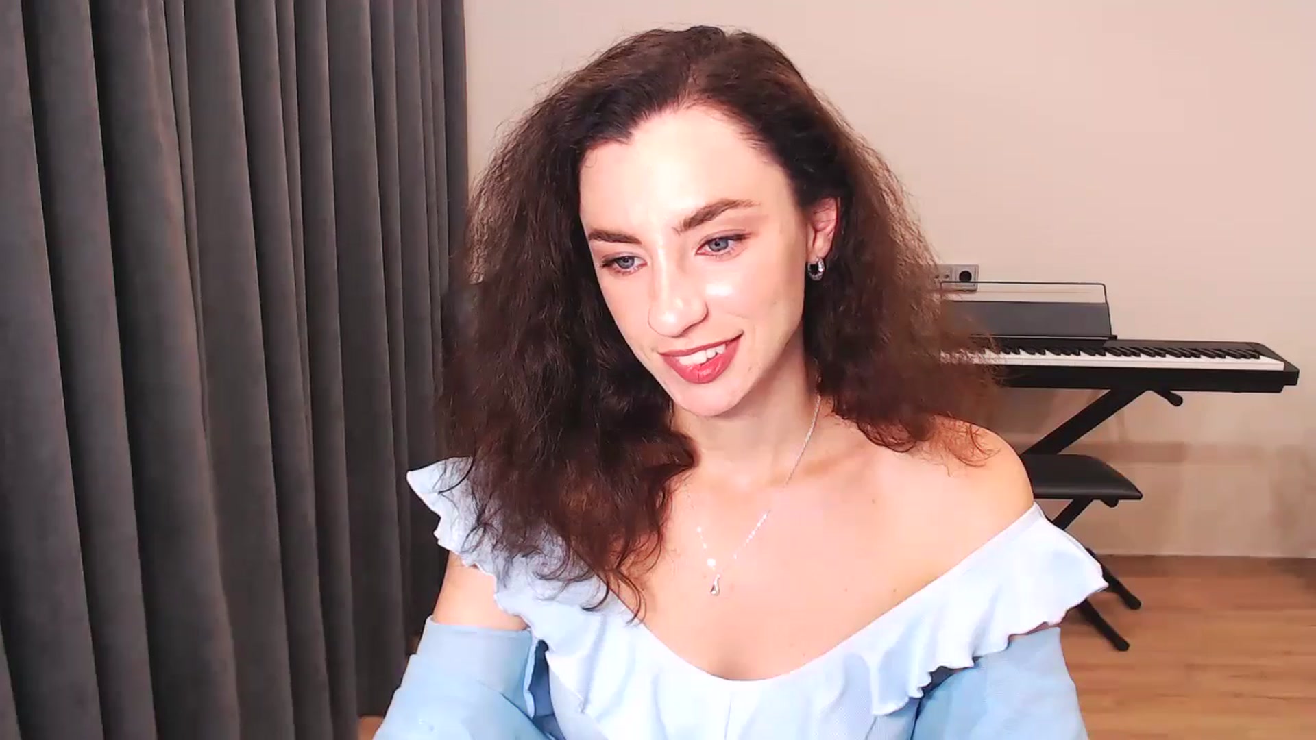 Gallery image thumbnail from Millla_Mi's myfreecams stream on, 07/13/2024, 20:17 image 8 of 20