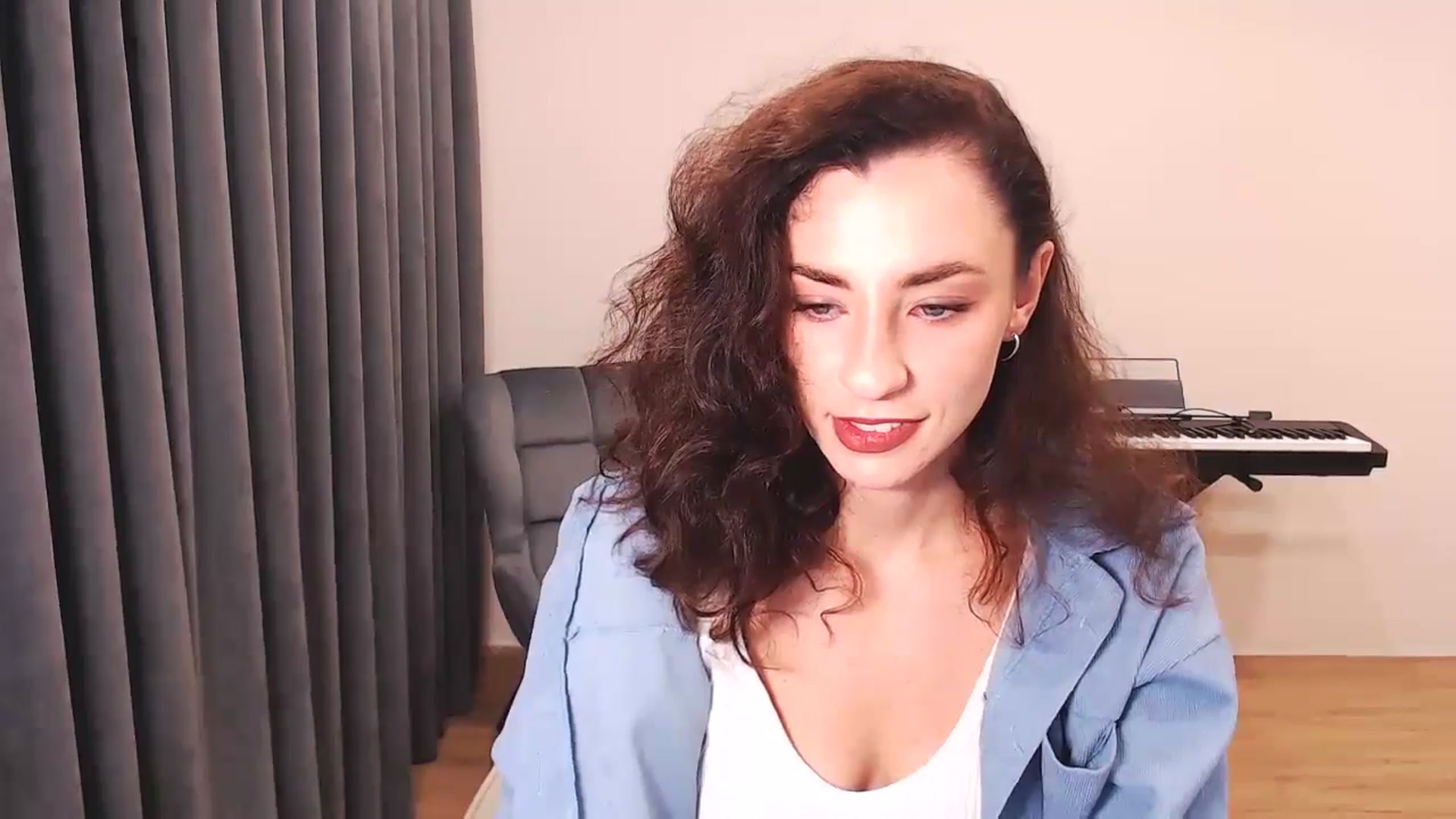 Gallery image thumbnail from Millla_Mi's myfreecams stream on, 07/21/2024, 16:15 image 8 of 20