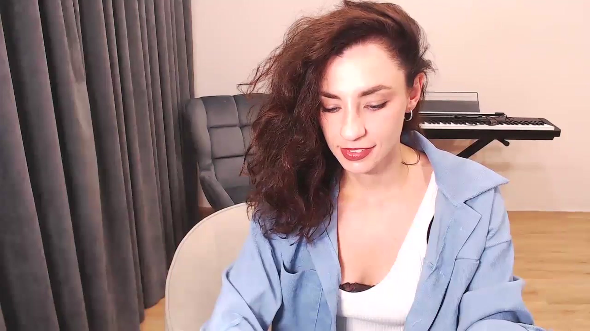 Gallery image thumbnail from Millla_Mi's myfreecams stream on, 07/21/2024, 23:20 image 19 of 20