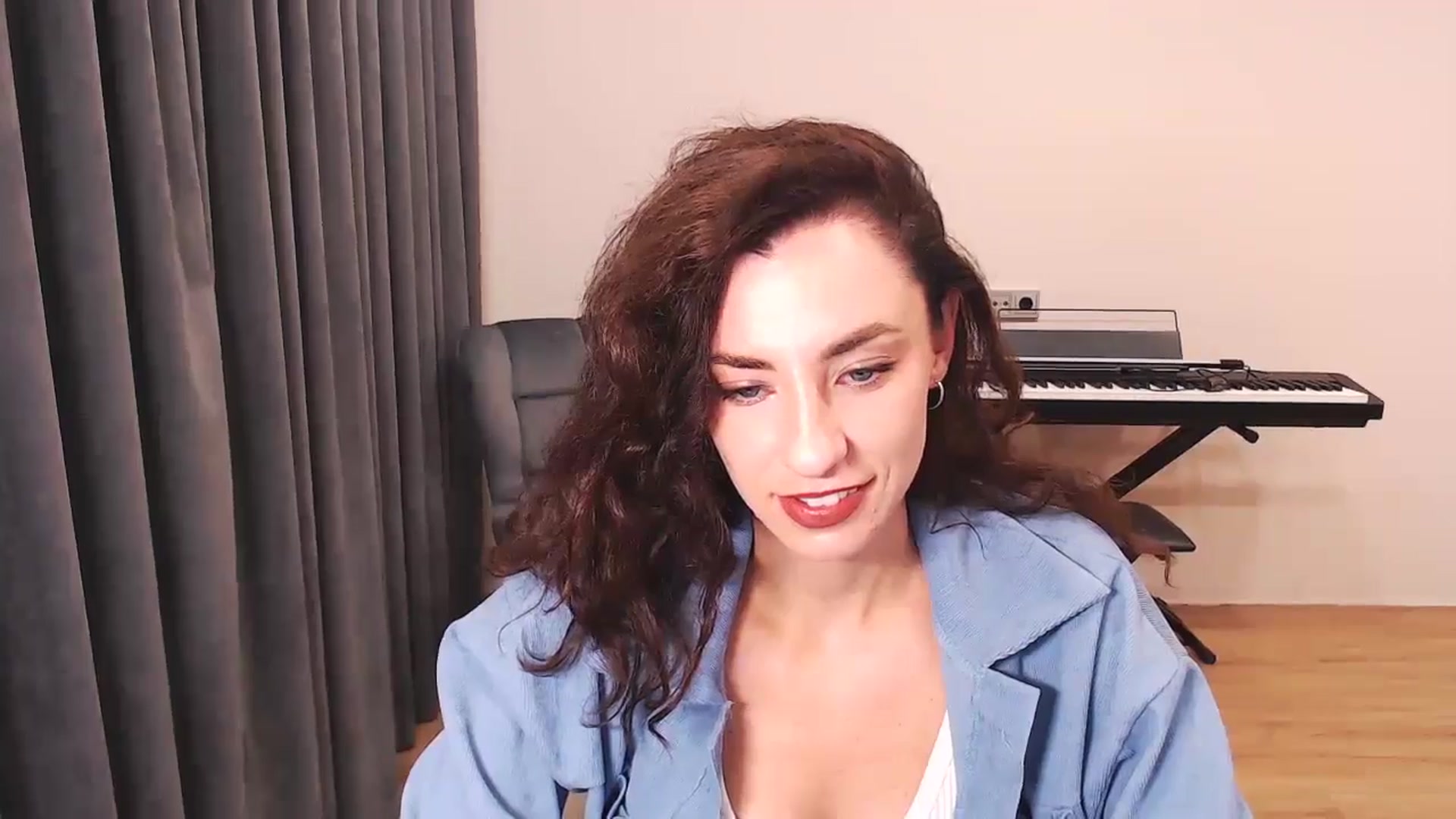 Gallery image thumbnail from Millla_Mi's myfreecams stream on, 07/21/2024, 23:20 image 3 of 20