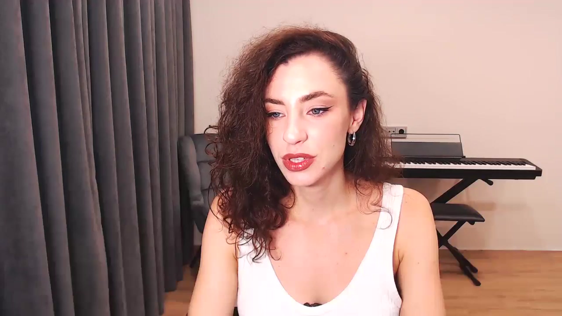 Gallery image thumbnail from Millla_Mi's myfreecams stream on, 07/27/2024, 06:49 image 15 of 20