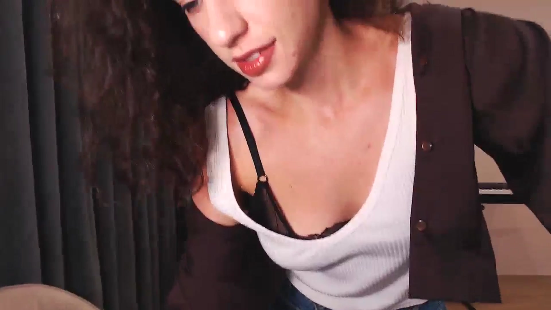 Gallery image thumbnail from Millla_Mi's myfreecams stream on, 07/27/2024, 06:49 image 16 of 20