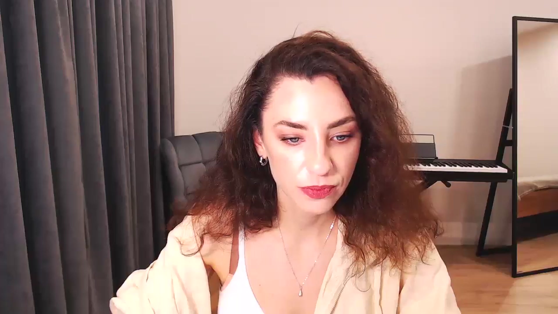 Gallery image thumbnail from Millla_Mi's myfreecams stream on, 08/31/2024, 06:24 image 14 of 20