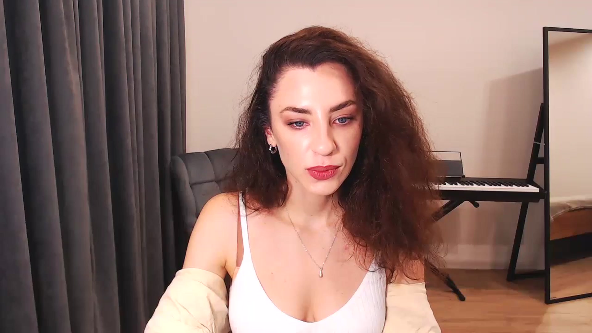 Gallery image thumbnail from Millla_Mi's myfreecams stream on, 08/31/2024, 06:24 image 2 of 20