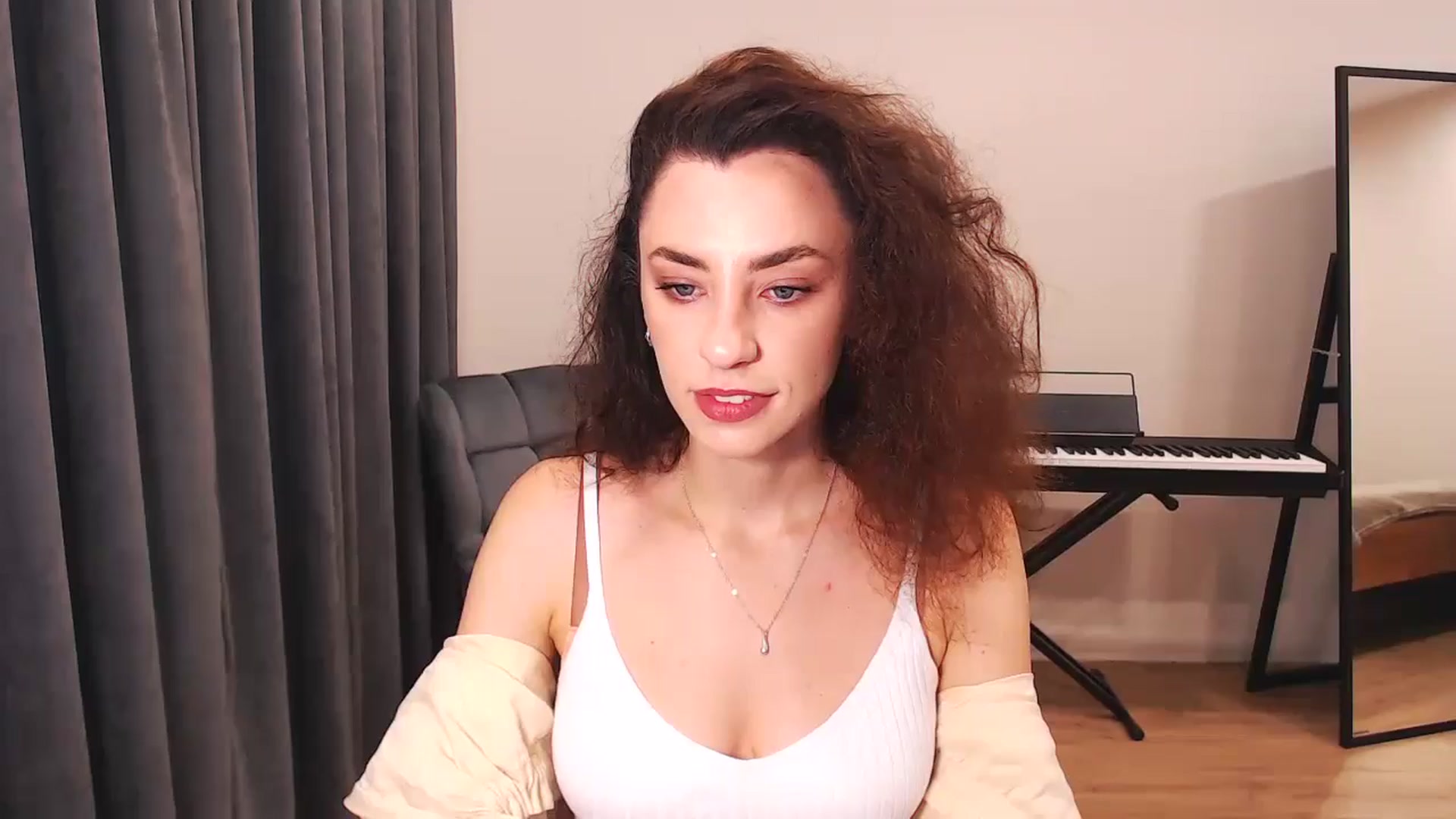 Gallery image thumbnail from Millla_Mi's myfreecams stream on, 08/31/2024, 06:24 image 1 of 20