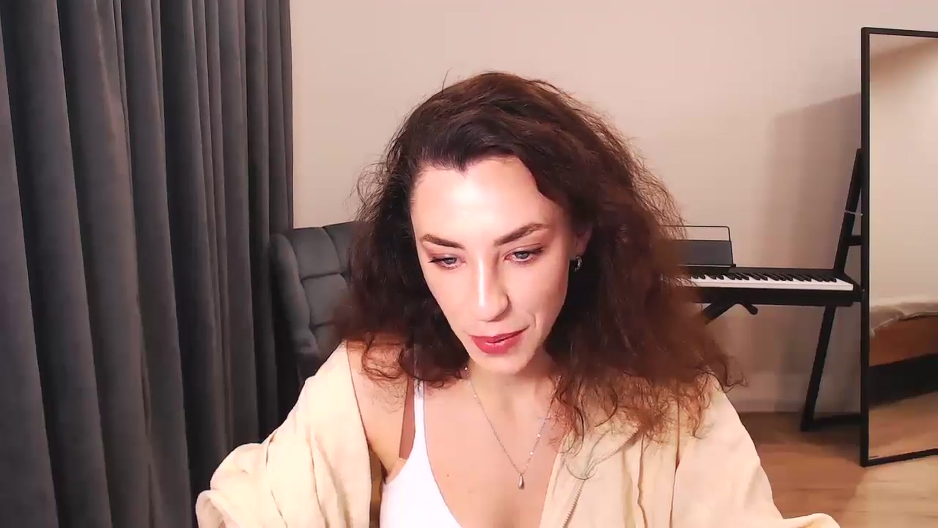 Gallery image thumbnail from Millla_Mi's myfreecams stream on, 08/31/2024, 06:24 image 11 of 20