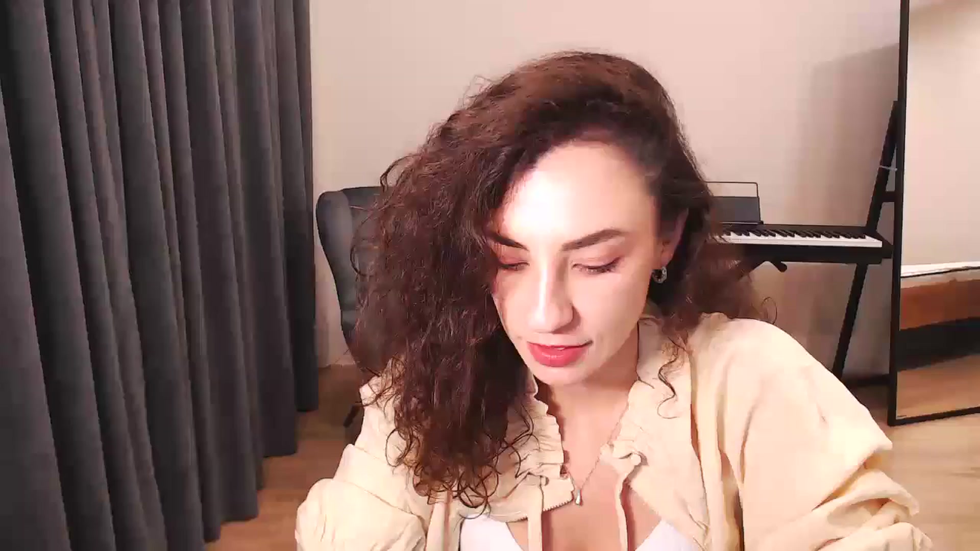 Gallery image thumbnail from Millla_Mi's myfreecams stream on, 09/02/2024, 19:24 image 10 of 20
