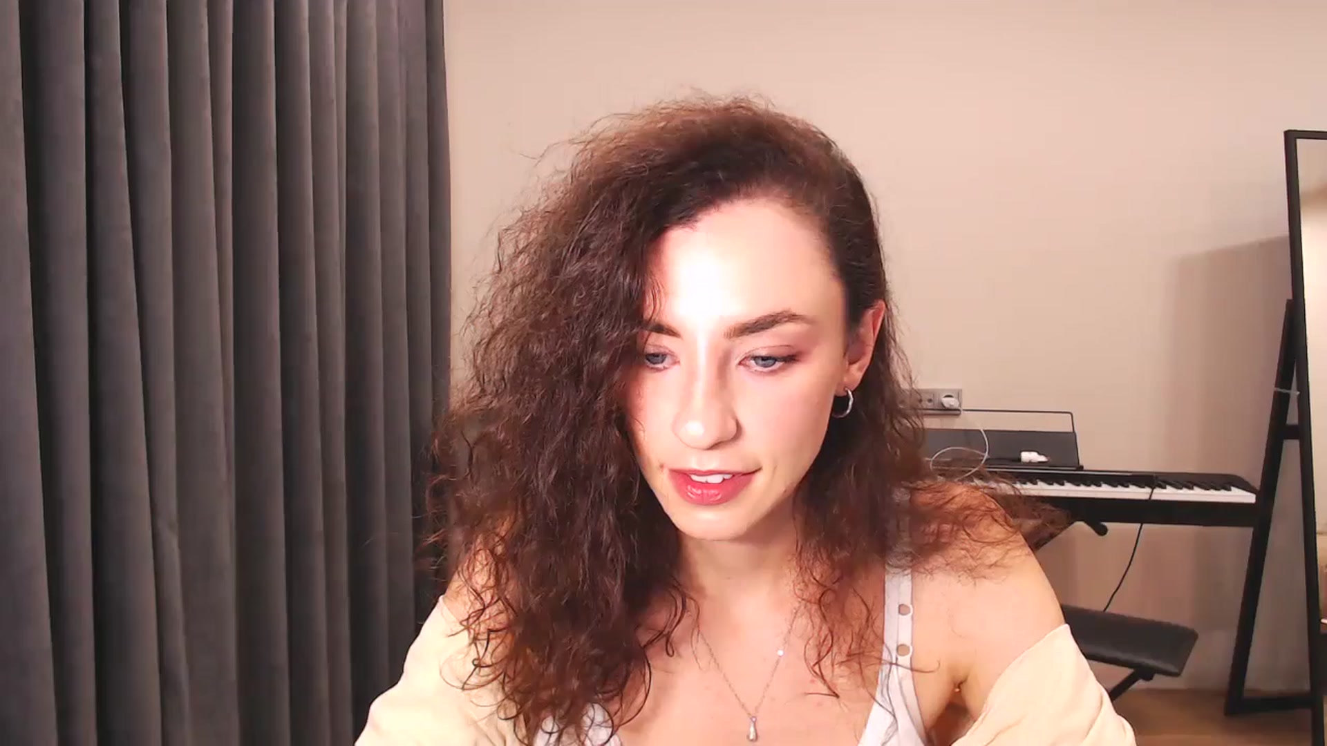 Gallery image thumbnail from Millla_Mi's myfreecams stream on, 09/22/2024, 17:28 image 20 of 20