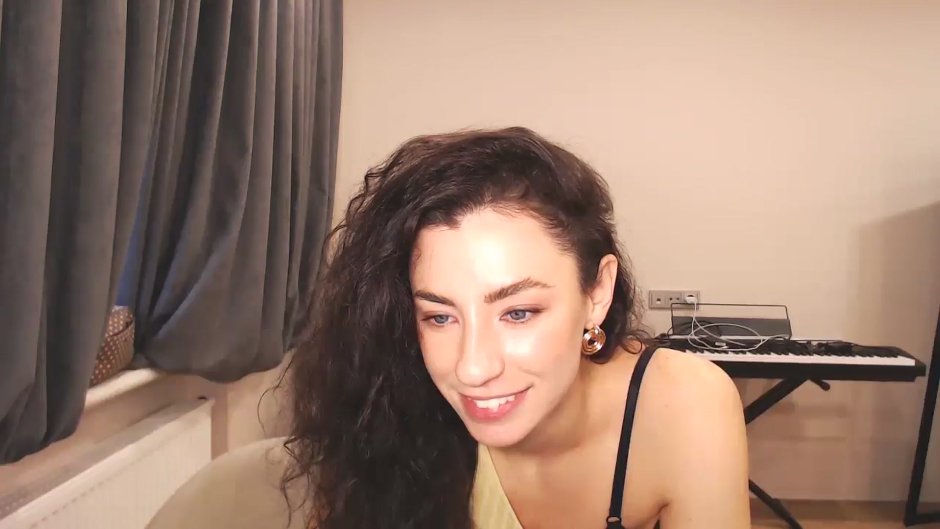 Gallery image thumbnail from Millla_Mi's myfreecams stream on, 12/01/2024, 07:39 image 20 of 20
