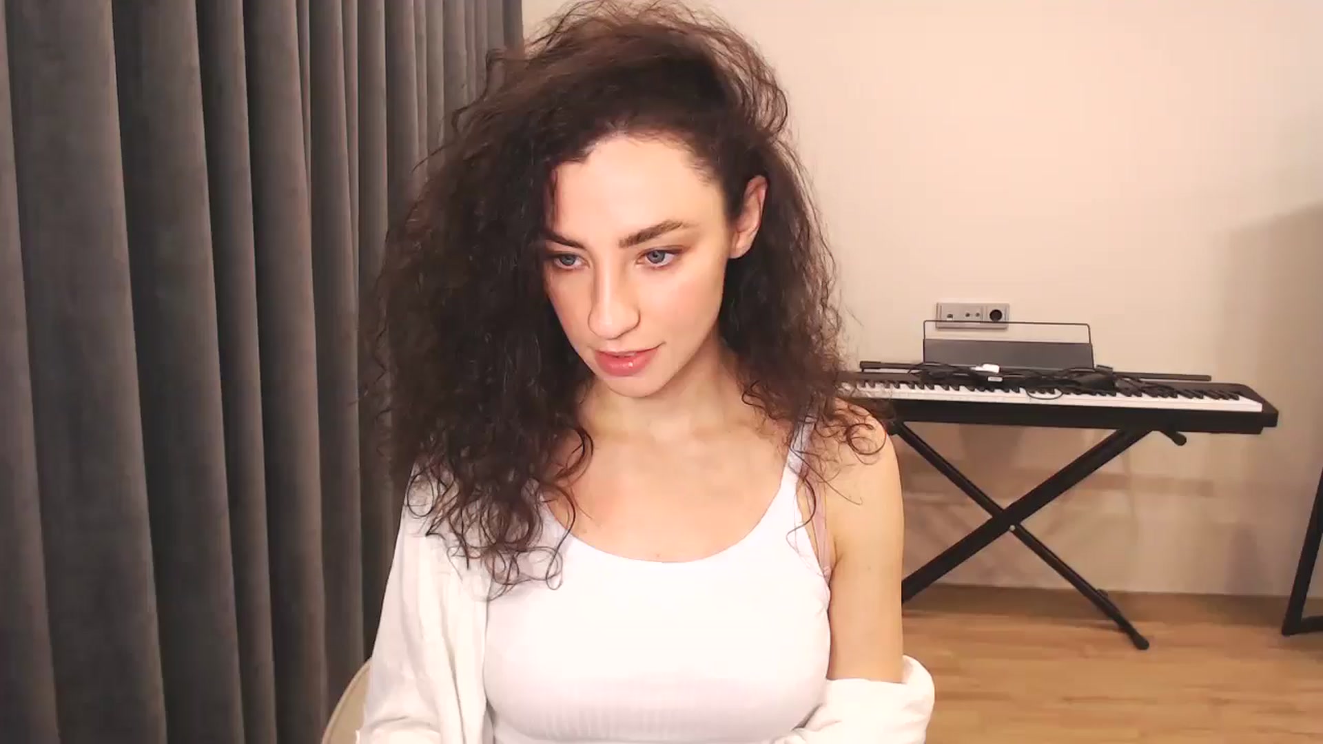 Gallery image thumbnail from Millla_Mi's myfreecams stream on, 12/07/2024, 11:38 image 19 of 20