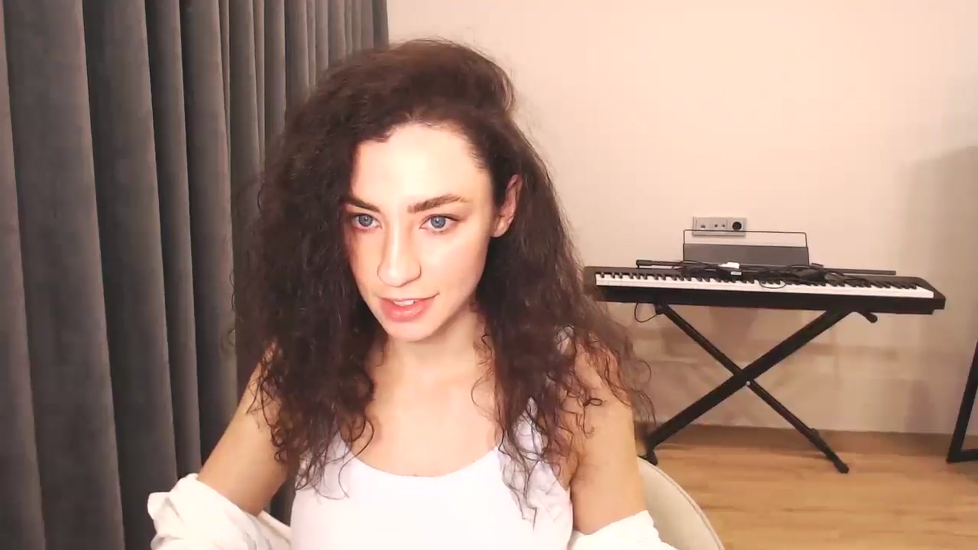 Gallery image thumbnail from Millla_Mi's myfreecams stream on, 12/07/2024, 12:24 image 3 of 20