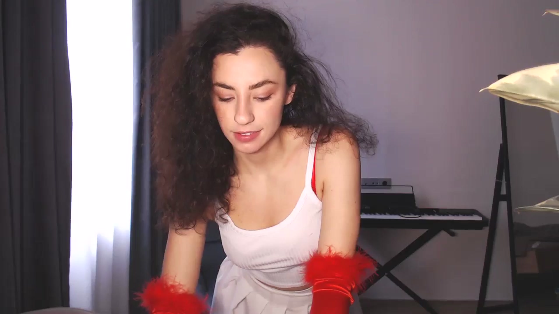 Gallery image thumbnail from Millla_Mi's myfreecams stream on, 12/14/2024, 11:25 image 4 of 20