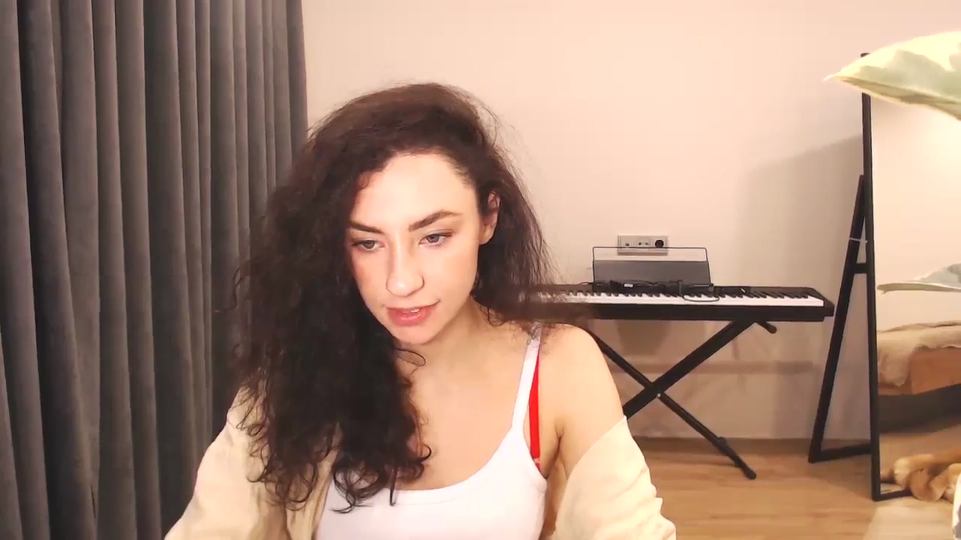 Gallery image thumbnail from Millla_Mi's myfreecams stream on, 12/14/2024, 15:09 image 8 of 20