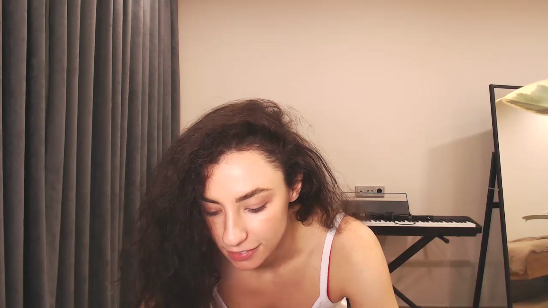 Gallery image thumbnail from Millla_Mi's myfreecams stream on, 12/14/2024, 15:09 image 19 of 20