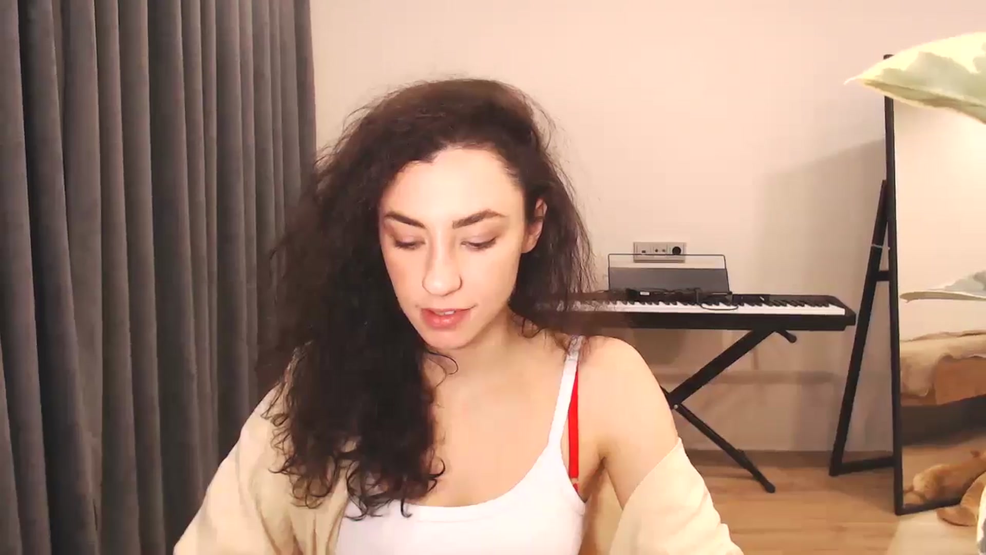 Gallery image thumbnail from Millla_Mi's myfreecams stream on, 12/14/2024, 15:09 image 5 of 20
