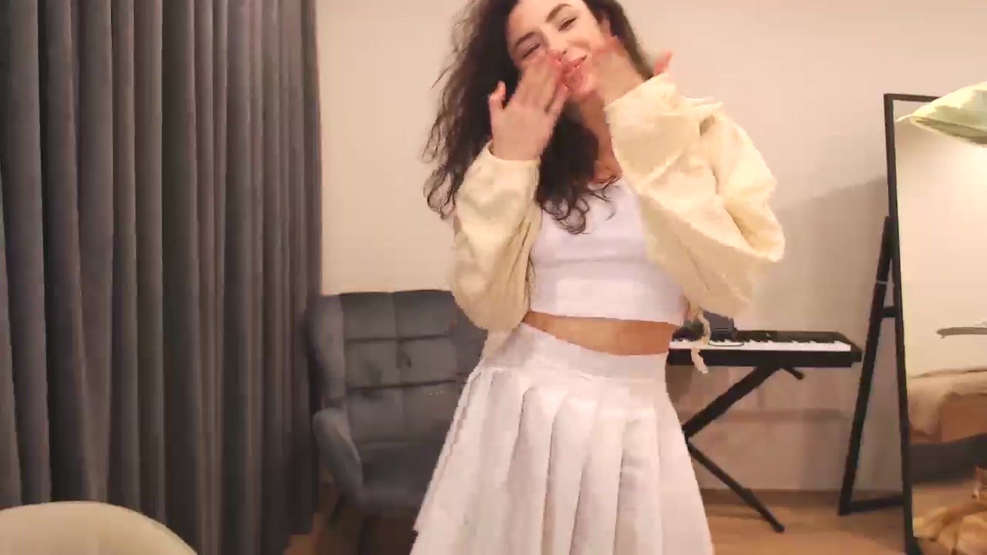 Gallery image thumbnail from Millla_Mi's myfreecams stream on, 12/14/2024, 15:36 image 4 of 20