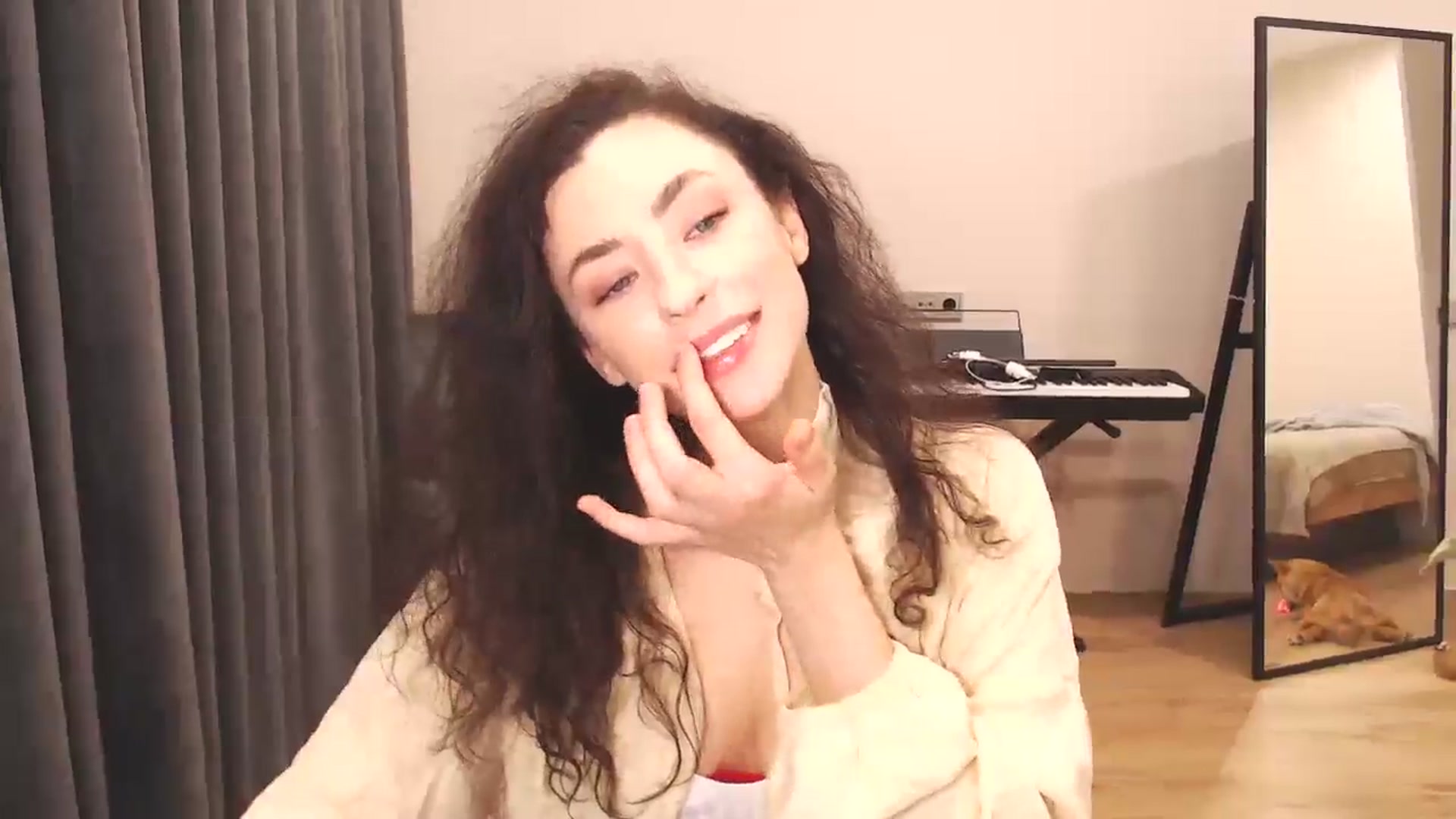 Gallery image thumbnail from Millla_Mi's myfreecams stream on, 12/16/2024, 15:29 image 2 of 20