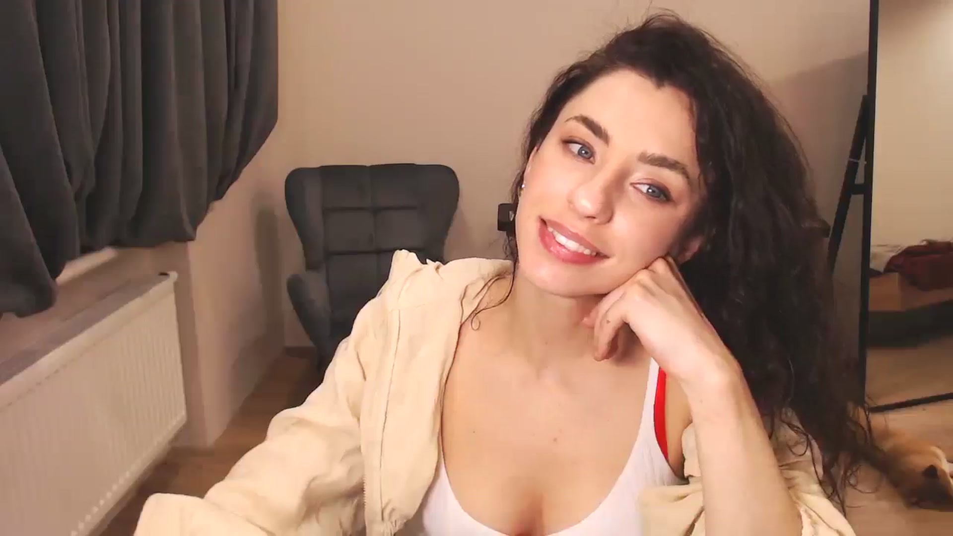 Gallery image thumbnail from Millla_Mi's myfreecams stream on, 12/20/2024, 14:56 image 14 of 20