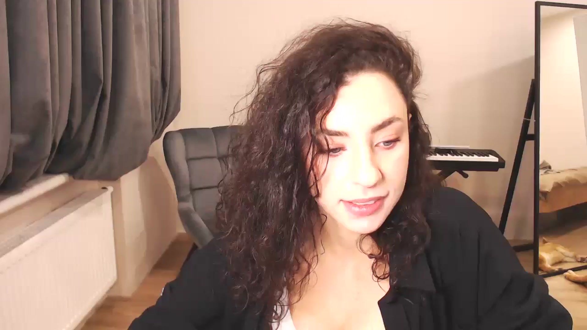 Gallery image thumbnail from Millla_Mi's myfreecams stream on, 12/21/2024, 15:45 image 2 of 20