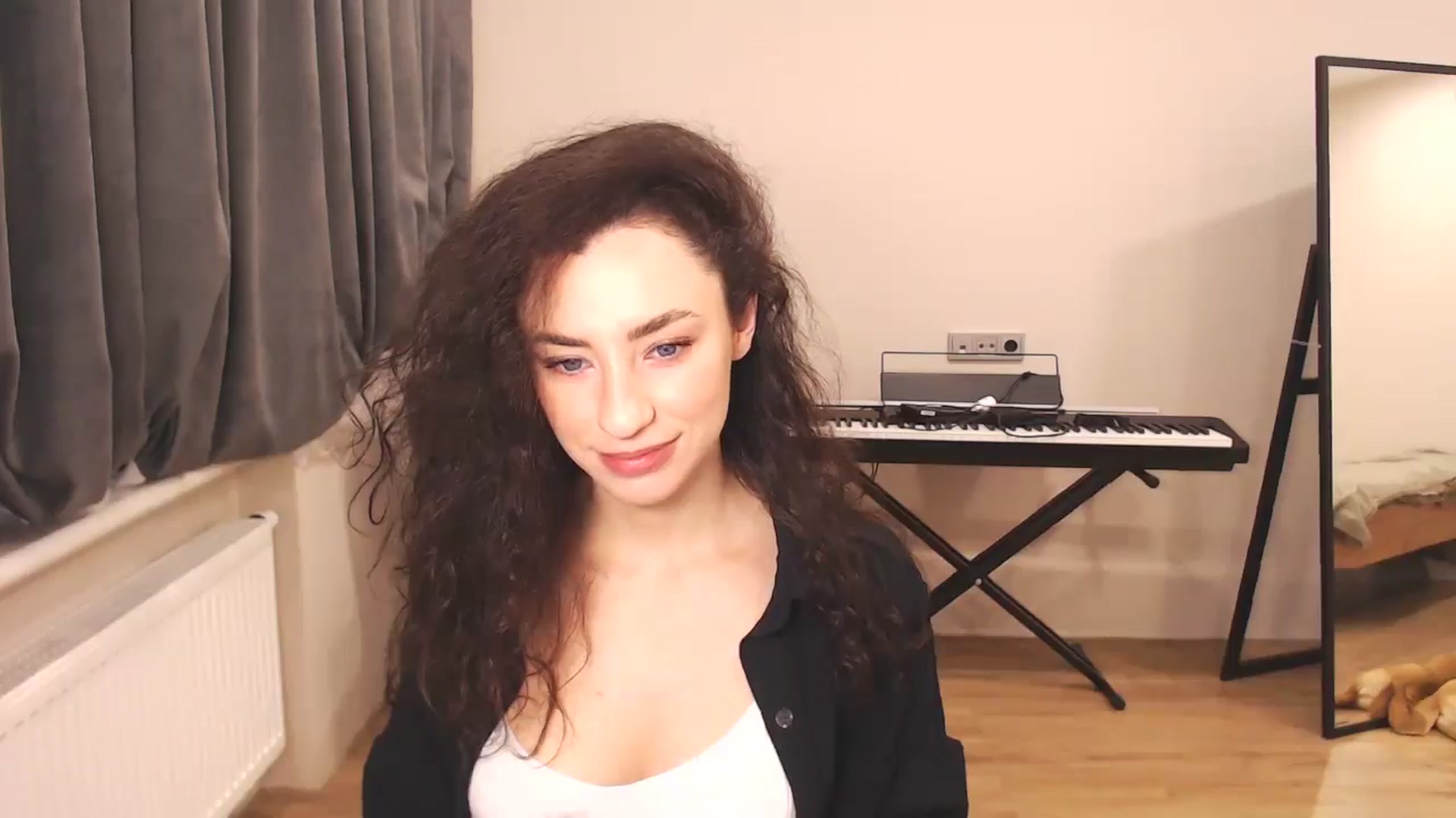 Gallery image thumbnail from Millla_Mi's myfreecams stream on, 12/22/2024, 12:34 image 19 of 20