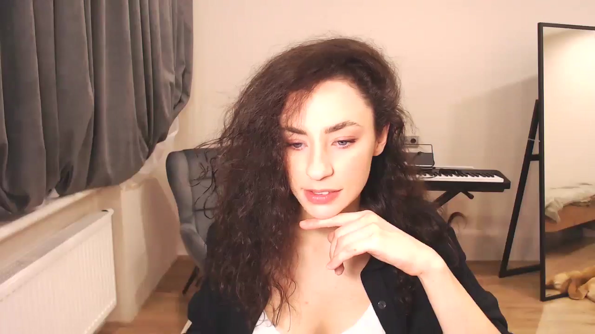 Gallery image thumbnail from Millla_Mi's myfreecams stream on, 12/22/2024, 12:34 image 15 of 20