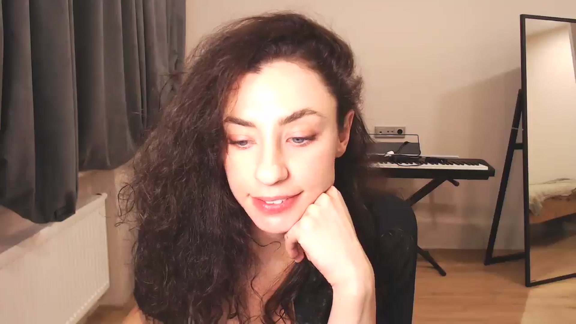 Gallery image thumbnail from Millla_Mi's myfreecams stream on, 12/22/2024, 18:24 image 20 of 20