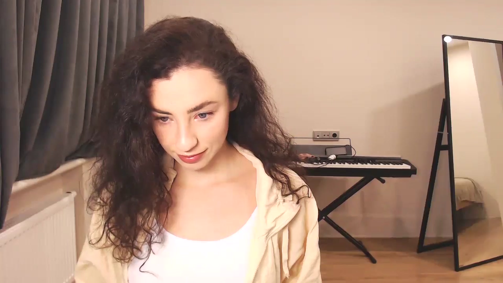Gallery image thumbnail from Millla_Mi's myfreecams stream on, 12/28/2024, 08:11 image 6 of 20