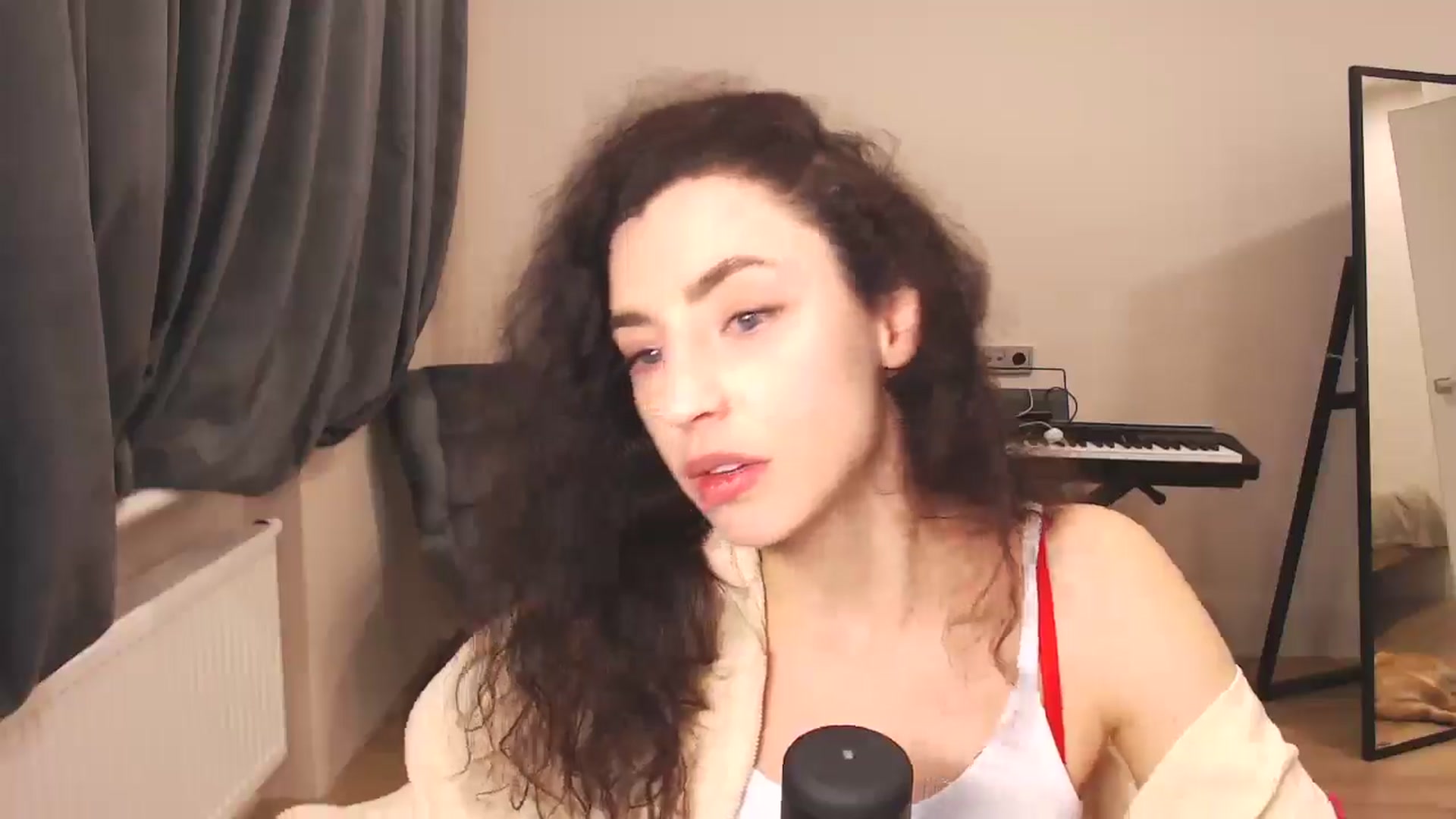 Gallery image thumbnail from Millla_Mi's myfreecams stream on, 12/28/2024, 16:18 image 8 of 20