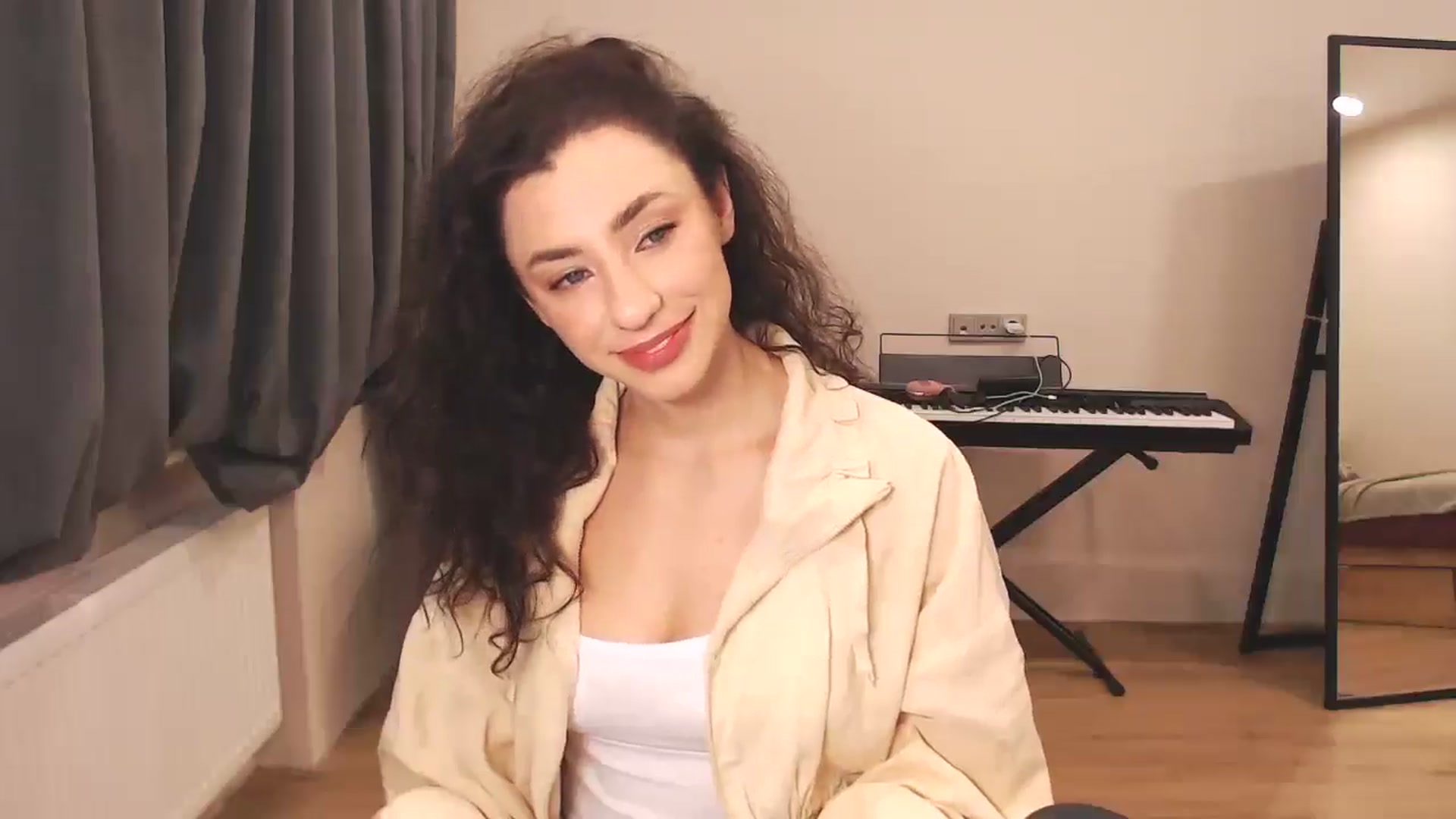 Gallery image thumbnail from Millla_Mi's myfreecams stream on, 12/29/2024, 11:48 image 14 of 20