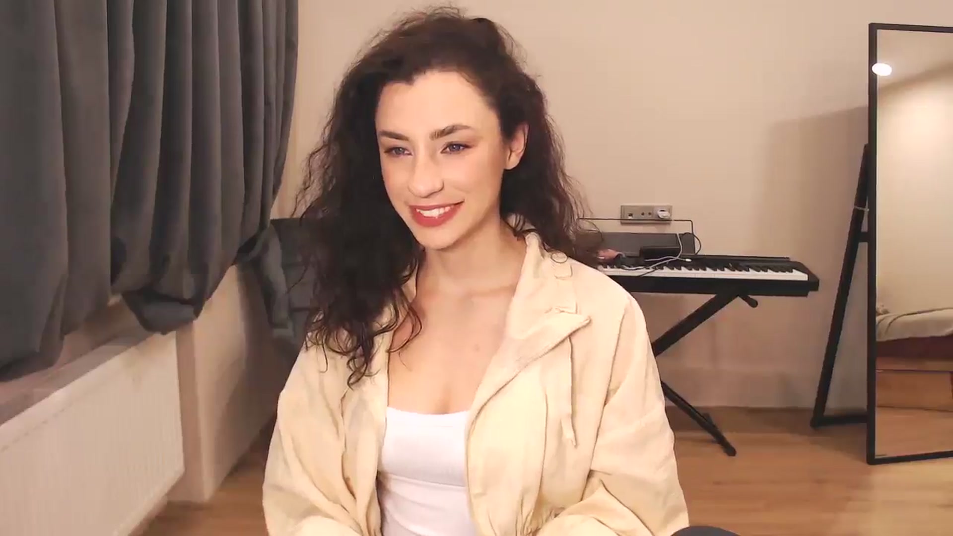 Gallery image thumbnail from Millla_Mi's myfreecams stream on, 12/29/2024, 11:48 image 13 of 20