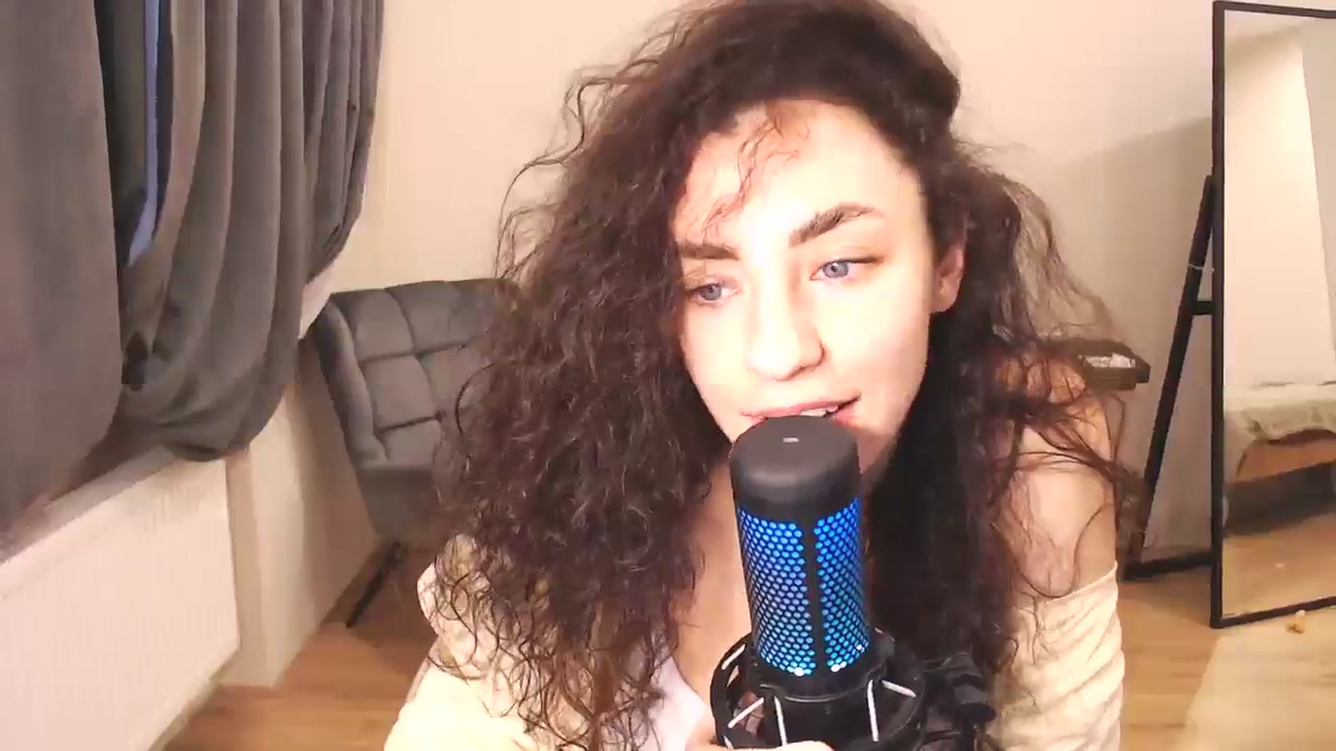 Gallery image thumbnail from Millla_Mi's myfreecams stream on, 01/11/2025, 08:12 image 2 of 20