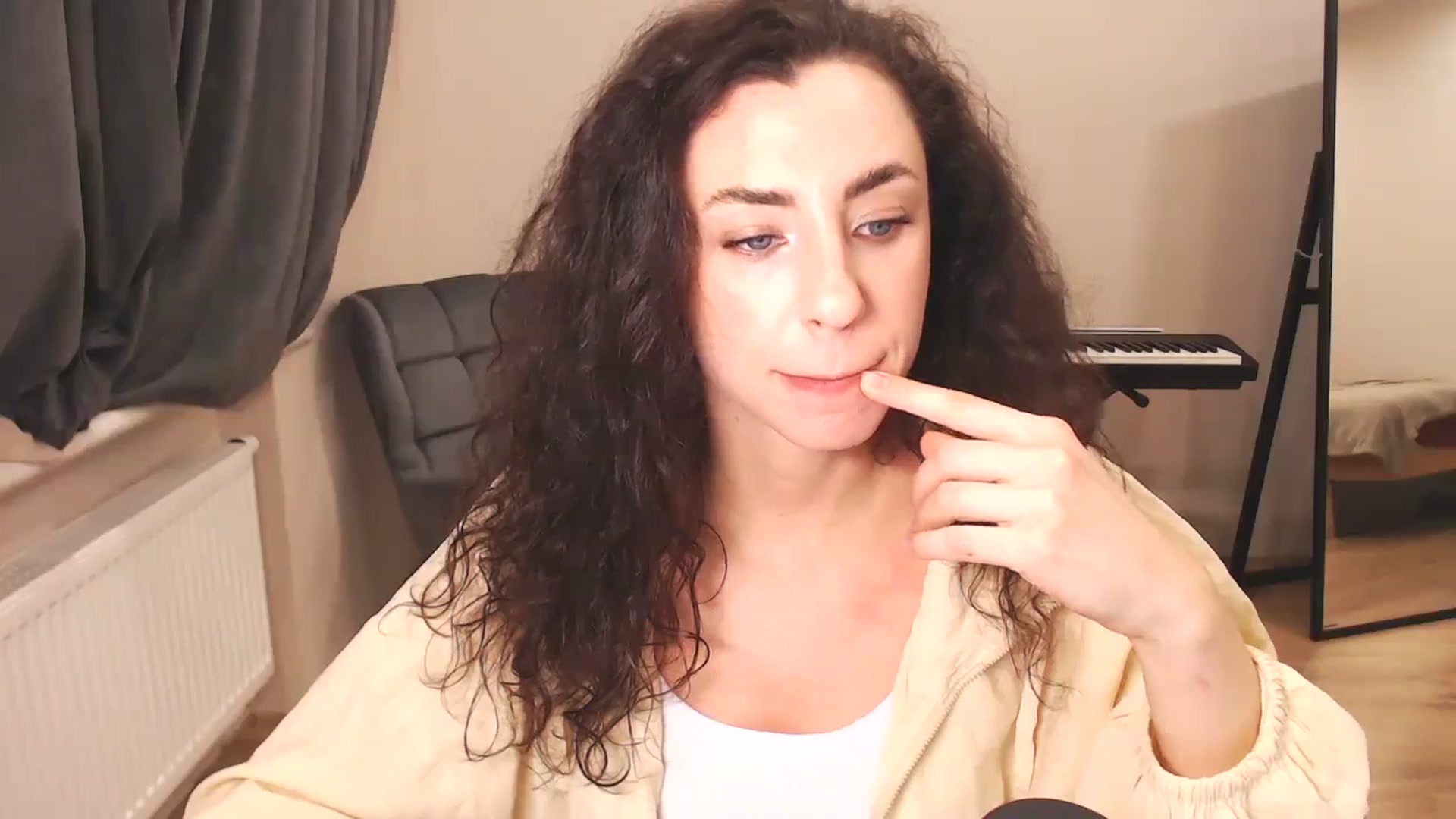 Gallery image thumbnail from Millla_Mi's myfreecams stream on, 01/12/2025, 15:56 image 4 of 20